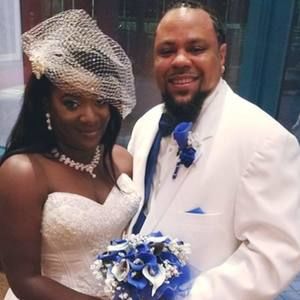 Meet your Posher, Deandra